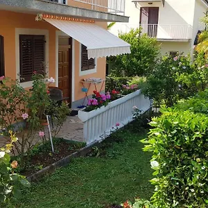 Clara 3 Apartman Poreč
